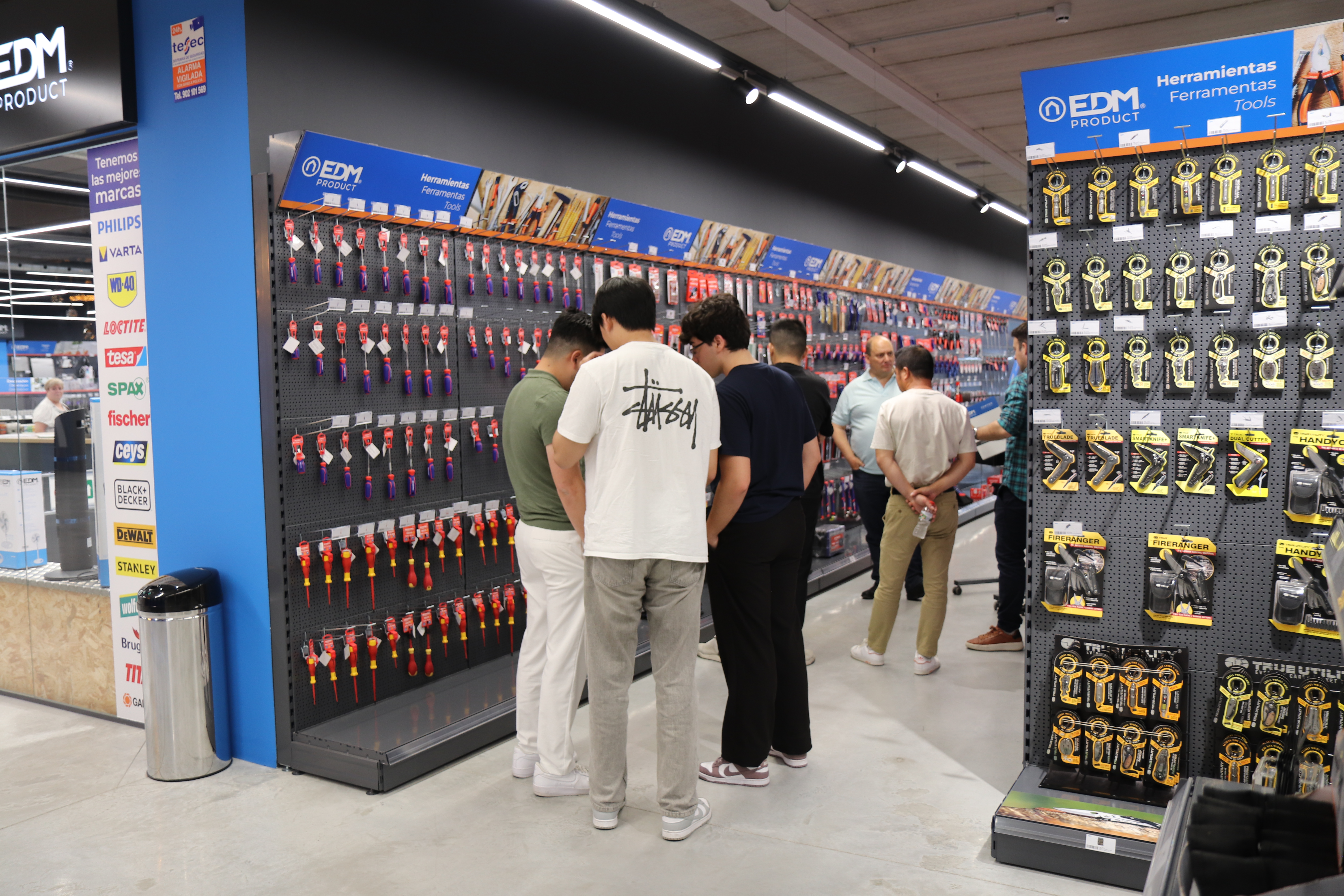 GRAN RITMO DE VISITAS EN EL SHOWROOM EDM